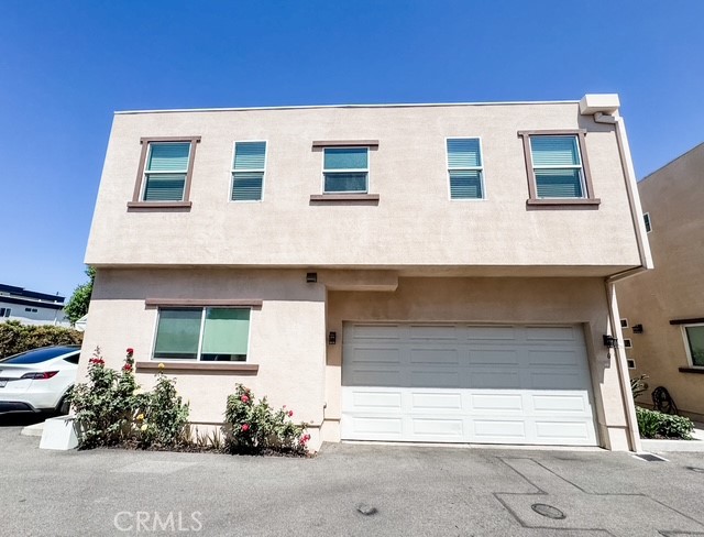 9237 Wakefield Avenue #6