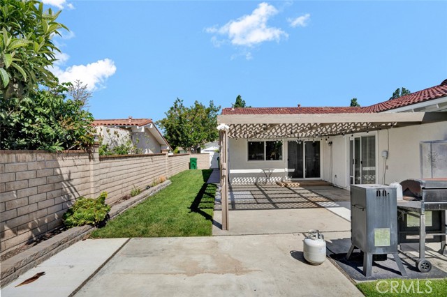 Detail Gallery Image 17 of 20 For 15442 Eiffel Cir, Irvine,  CA 92604 - 4 Beds | 2 Baths