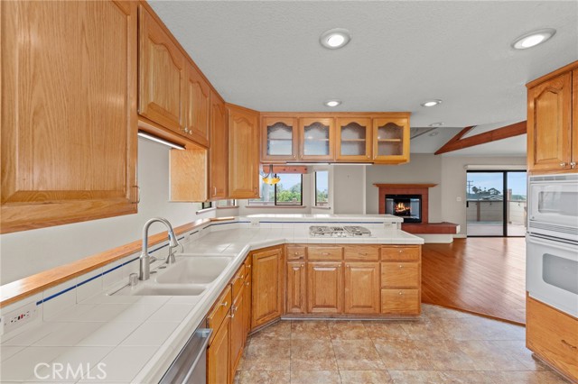 2761 Hemlock Avenue, Morro Bay CA: https://media.crmls.org/medias/82372cf8-76a6-4a8a-b50a-1c5dd3dd2f39.jpg
