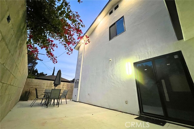 6502 Charlesworth, North Hollywood CA: https://media.crmls.org/medias/8238514b-4749-4e8e-b32a-b00bed31cc43.jpg
