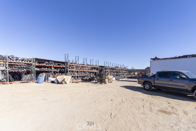 42052 3rd Street, Lancaster, California 93535, ,Commercial Lease,For Rent,42052 3rd Street,CRBB24251746