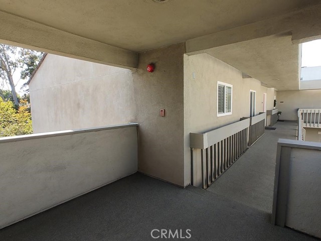 1888 Greenfield Avenue, Los Angeles CA: https://media.crmls.org/medias/823884a9-9259-466b-a286-82032ce75b62.jpg