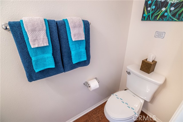 Detail Gallery Image 17 of 45 For 301 Harbor Breeze Dr., Port Hueneme,  CA 93041 - 3 Beds | 2/1 Baths