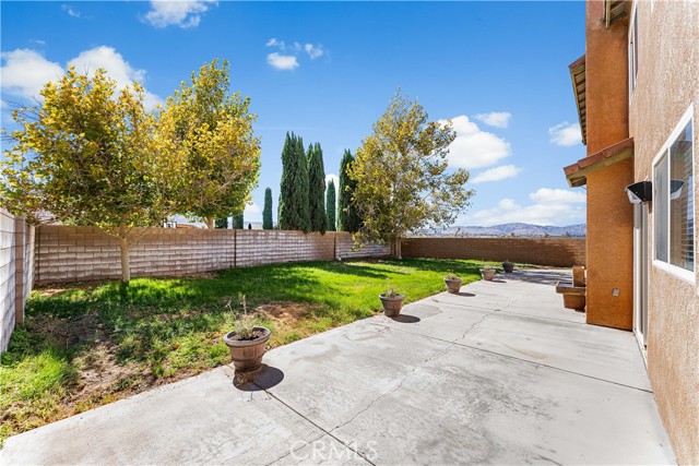 5604 Kingman, Palmdale CA: https://media.crmls.org/medias/82397fe5-4646-431e-a1a7-f6dd284ea923.jpg