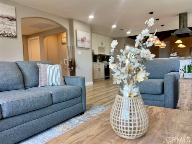 Detail Gallery Image 16 of 73 For 4089 Mount Verde, Norco,  CA 92860 - 4 Beds | 2 Baths