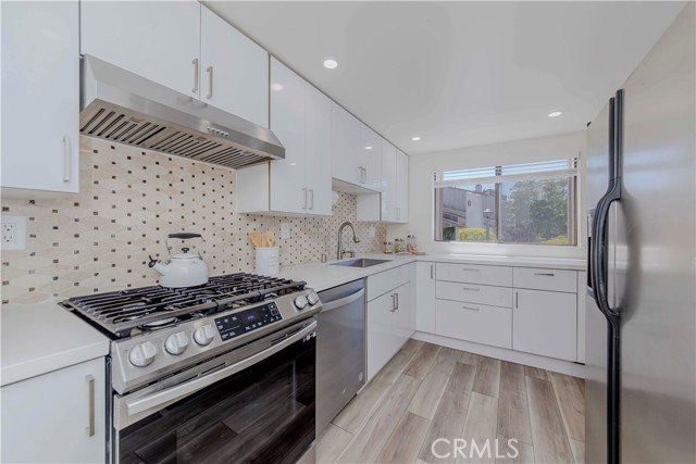 Detail Gallery Image 3 of 53 For 28012 Ridgeforest Ct, Rancho Palos Verdes,  CA 90275 - 4 Beds | 3 Baths