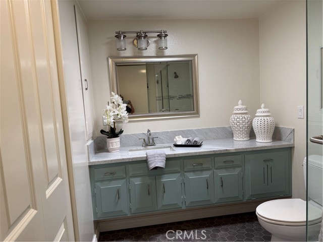 1540 Northwood Rd. 11-270L, Seal Beach CA: https://media.crmls.org/medias/823a8e42-3f81-441a-90e7-cd729189bc00.jpg