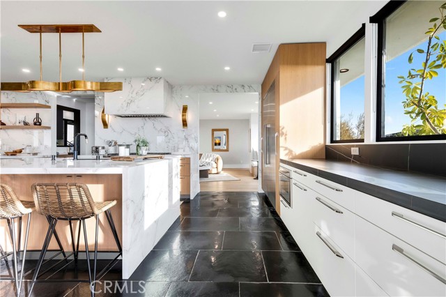 Detail Gallery Image 46 of 75 For 2720 Pebble, Corona Del Mar,  CA 92625 - 5 Beds | 4/1 Baths