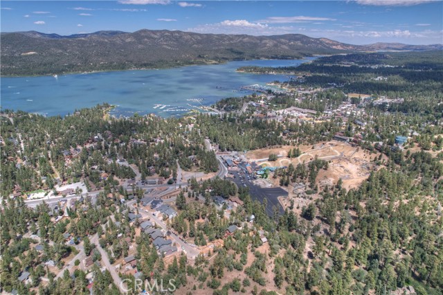 Detail Gallery Image 3 of 3 For 844 Talmadge Rd, Big Bear Lake,  CA 92315 - 4 Beds | 3/1 Baths