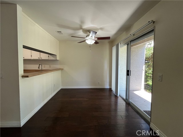 Detail Gallery Image 5 of 19 For 1766 Sinaloa Rd #180,  Simi Valley,  CA 93065 - 2 Beds | 2 Baths