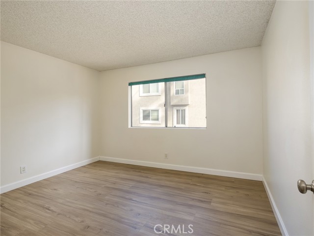 Detail Gallery Image 28 of 32 For 445 W 6th St #204,  Long Beach,  CA 90802 - 2 Beds | 2 Baths