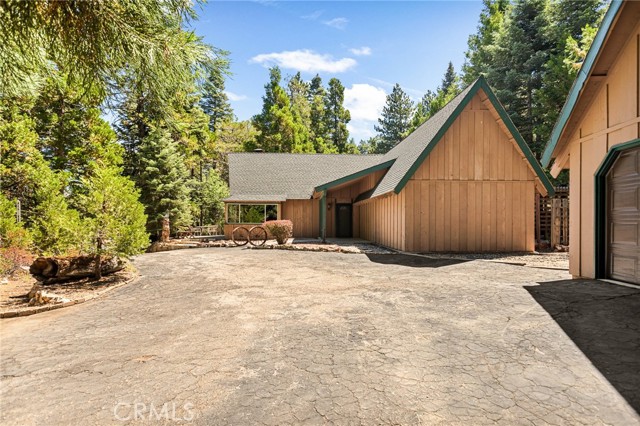 Detail Gallery Image 35 of 40 For 31413 Overhill Dr, Running Springs,  CA 92382 - 5 Beds | 2 Baths