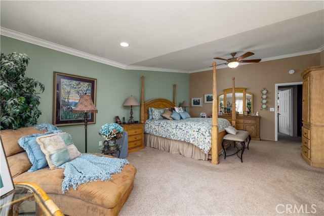 23849 Canyon Lake N Drive, Canyon Lake CA: https://media.crmls.org/medias/823beda6-c204-4e74-91d6-95f39a7c2ab2.jpg