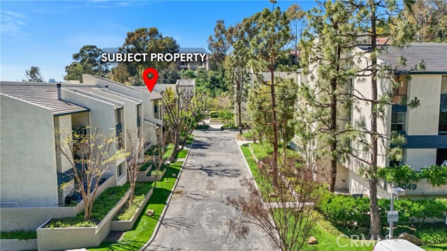 Detail Gallery Image 2 of 65 For 4041 via Marisol #313,  Los Angeles,  CA 90042 - 2 Beds | 2 Baths