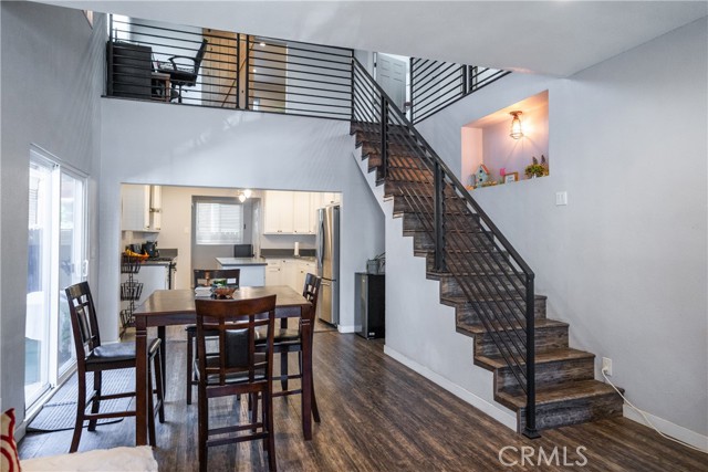 Detail Gallery Image 4 of 29 For 416 Lime, Long Beach,  CA 90802 - – Beds | – Baths