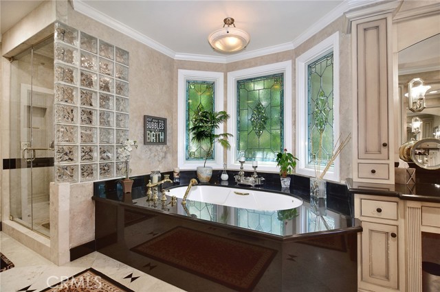 29360 Castlehill Drive, Agoura Hills CA: https://media.crmls.org/medias/823d886d-80b3-4897-a4a0-67ded09d9cdd.jpg