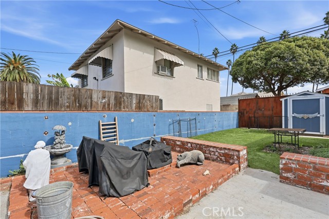 4518 South Van Ness photo 24