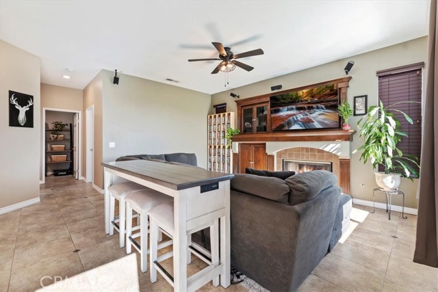 Image 21 of 73 For 982 Big Spring Court