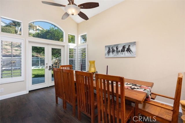 Detail Gallery Image 8 of 39 For 19222 Red Bluff, Lake Forest,  CA 92679 - 4 Beds | 3/1 Baths