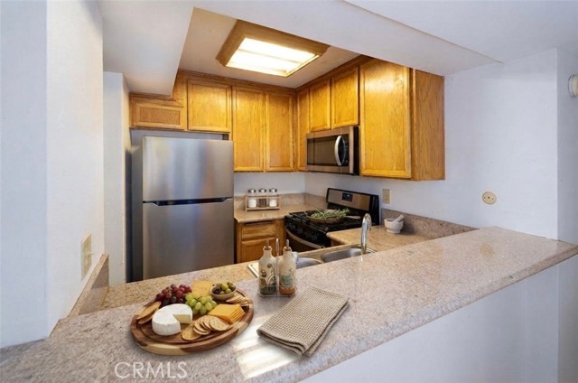 2 Bed Home for Sale in Encino, California
