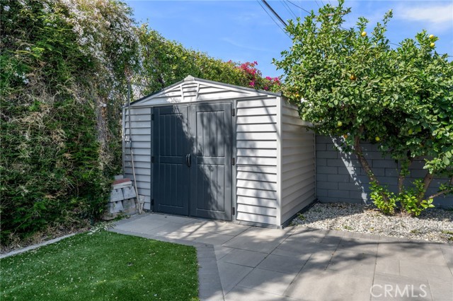 Detail Gallery Image 52 of 52 For 1713 N Pepper St, Burbank,  CA 91505 - 3 Beds | 2 Baths