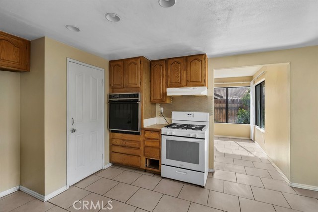 Detail Gallery Image 9 of 36 For 13083 Pepperbush Dr, Moreno Valley,  CA 92553 - 4 Beds | 2/1 Baths