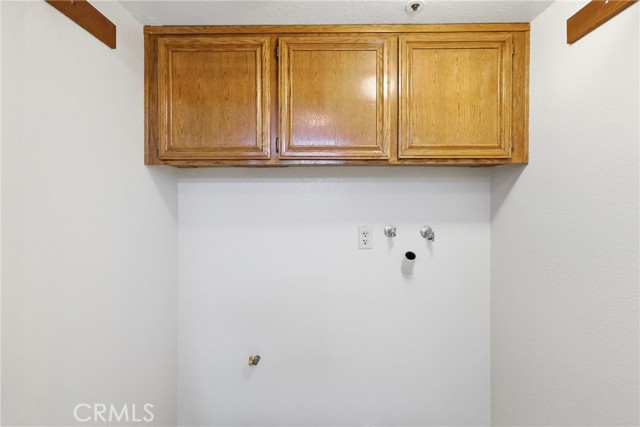 Detail Gallery Image 20 of 51 For 14988 Long View Dr, Fontana,  CA 92337 - 4 Beds | 3 Baths