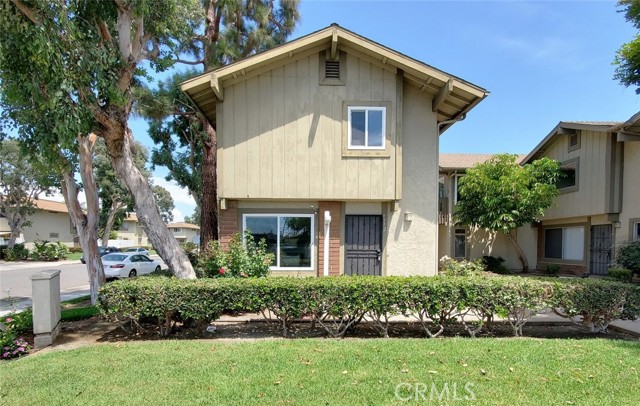 Image 3 for 9512 Bickley Dr #7, Huntington Beach, CA 92646