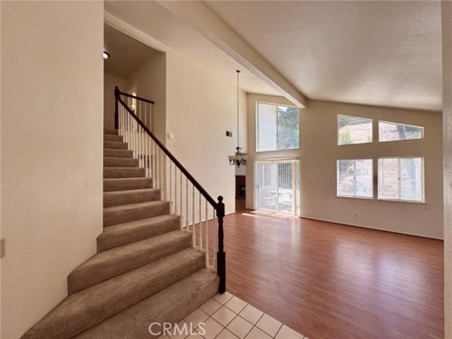 31585 Corte Salinas, Temecula CA: https://media.crmls.org/medias/8243c4ca-56b9-4d20-b46b-1c4b1c63148a.jpg