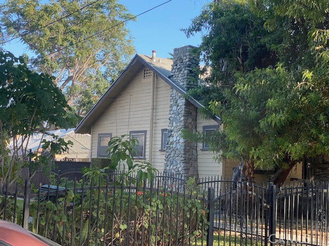 MLS #OC25072693 img 4