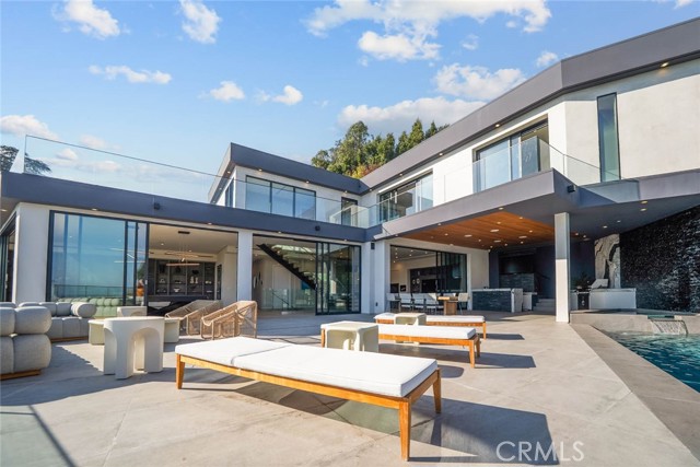 1947 Glencoe Way, Los Angeles CA: https://media.crmls.org/medias/824457c3-668a-4536-939a-8a88aff3dba0.jpg