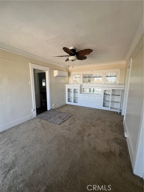 425 S Cabrillo Avenue, San Pedro CA: https://media.crmls.org/medias/82446114-2d60-4b73-a744-0e801032774e.jpg