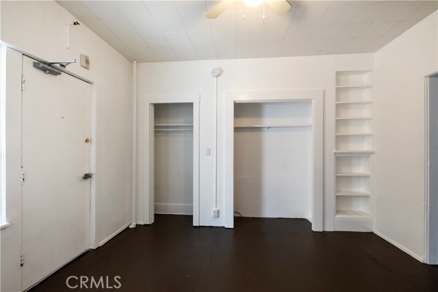 30 Dudley Ave, Venice CA: https://media.crmls.org/medias/82451a8b-562e-44b2-9fff-124b9baf8ac2.jpg