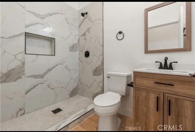 Detail Gallery Image 12 of 21 For 1668 W 213th, Torrance,  CA 90501 - – Beds | – Baths