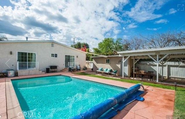 Detail Gallery Image 30 of 33 For 17827 Burbank Bld, Encino,  CA 91316 - 3 Beds | 2 Baths