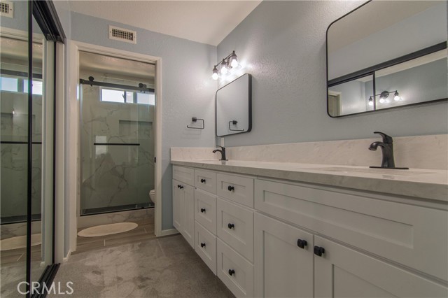Detail Gallery Image 37 of 44 For 21161 Cedar Ln, Mission Viejo,  CA 92691 - 4 Beds | 2/1 Baths