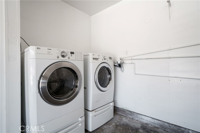 3701 S Ross Street, Santa Ana CA: https://media.crmls.org/medias/8246b1f2-d7e8-402f-977e-c19d1b41b301.jpg