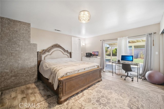 Detail Gallery Image 14 of 40 For 8221 Whitsett Ave, North Hollywood,  CA 91605 - 3 Beds | 1 Baths