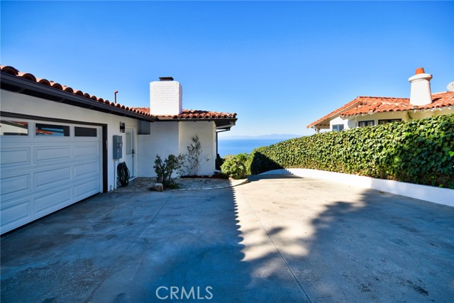 1104 Palos Verdes Drive, Palos Verdes Estates, California 90274, 3 Bedrooms Bedrooms, ,2 BathroomsBathrooms,Residential,Sold,Palos Verdes,PW22046679