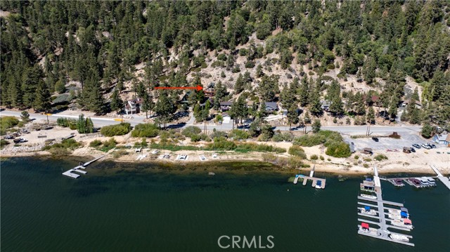 Detail Gallery Image 2 of 51 For 38532 N Shore Dr, Fawnskin,  CA 92333 - 3 Beds | 2/1 Baths