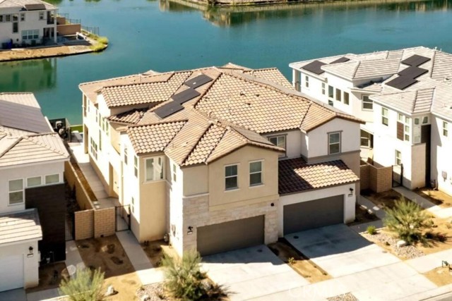 Front Image Thumbnail for CRGD25266200