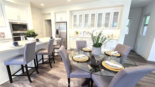 610 Cultivate, Irvine CA: https://media.crmls.org/medias/8248aa16-53ee-49c4-912e-6035727bb9ce.jpg