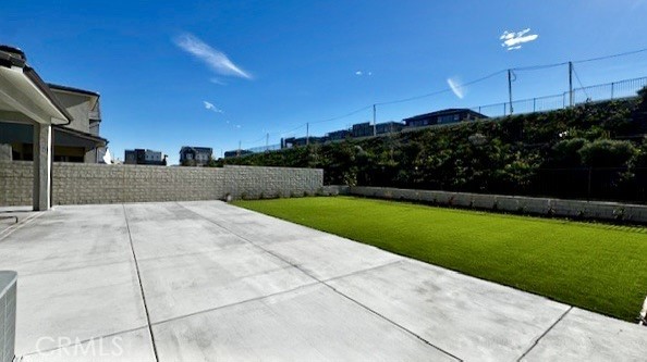 Detail Gallery Image 28 of 29 For 27526 Elderberry Dr, Valencia,  CA 91381 - 5 Beds | 5/1 Baths