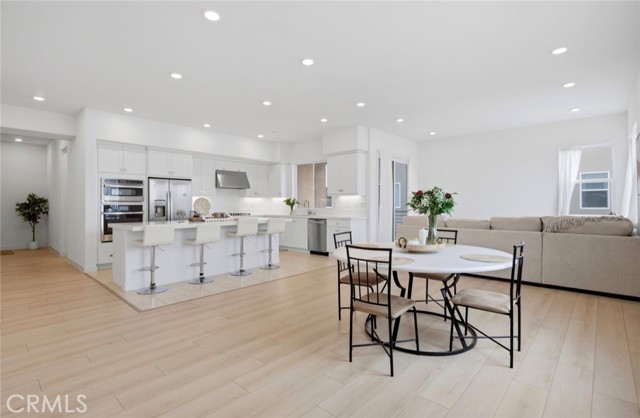 Detail Gallery Image 26 of 34 For 175 Sash, Irvine,  CA 92618 - 4 Beds | 3/1 Baths