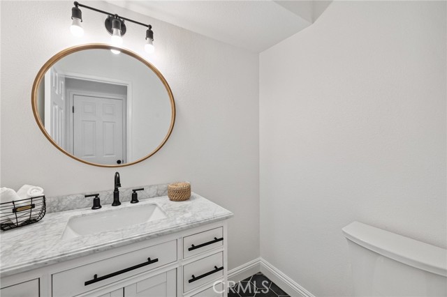 Detail Gallery Image 13 of 39 For 5731 5731 Applecross, Riverside,  CA 92507 - 3 Beds | 2/1 Baths