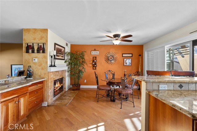 2440 Chandler Avenue, 2 photo 5
