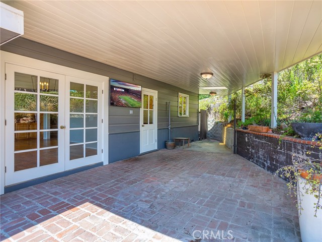 Detail Gallery Image 33 of 61 For 3761 Aguilar St, Los Angeles,  CA 90065 - 4 Beds | 2 Baths