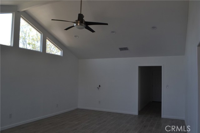 Detail Gallery Image 6 of 14 For 22885 Betty Rd #2,  Perris,  CA 92570 - 4 Beds | 2 Baths
