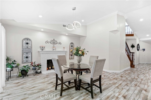 Detail Gallery Image 14 of 67 For 42962 Burlwood Dr, Lancaster,  CA 93536 - 4 Beds | 2/1 Baths