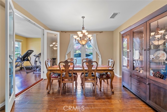 Detail Gallery Image 8 of 41 For 24274 Palo Verde Dr, Valencia,  CA 91354 - 5 Beds | 4/1 Baths